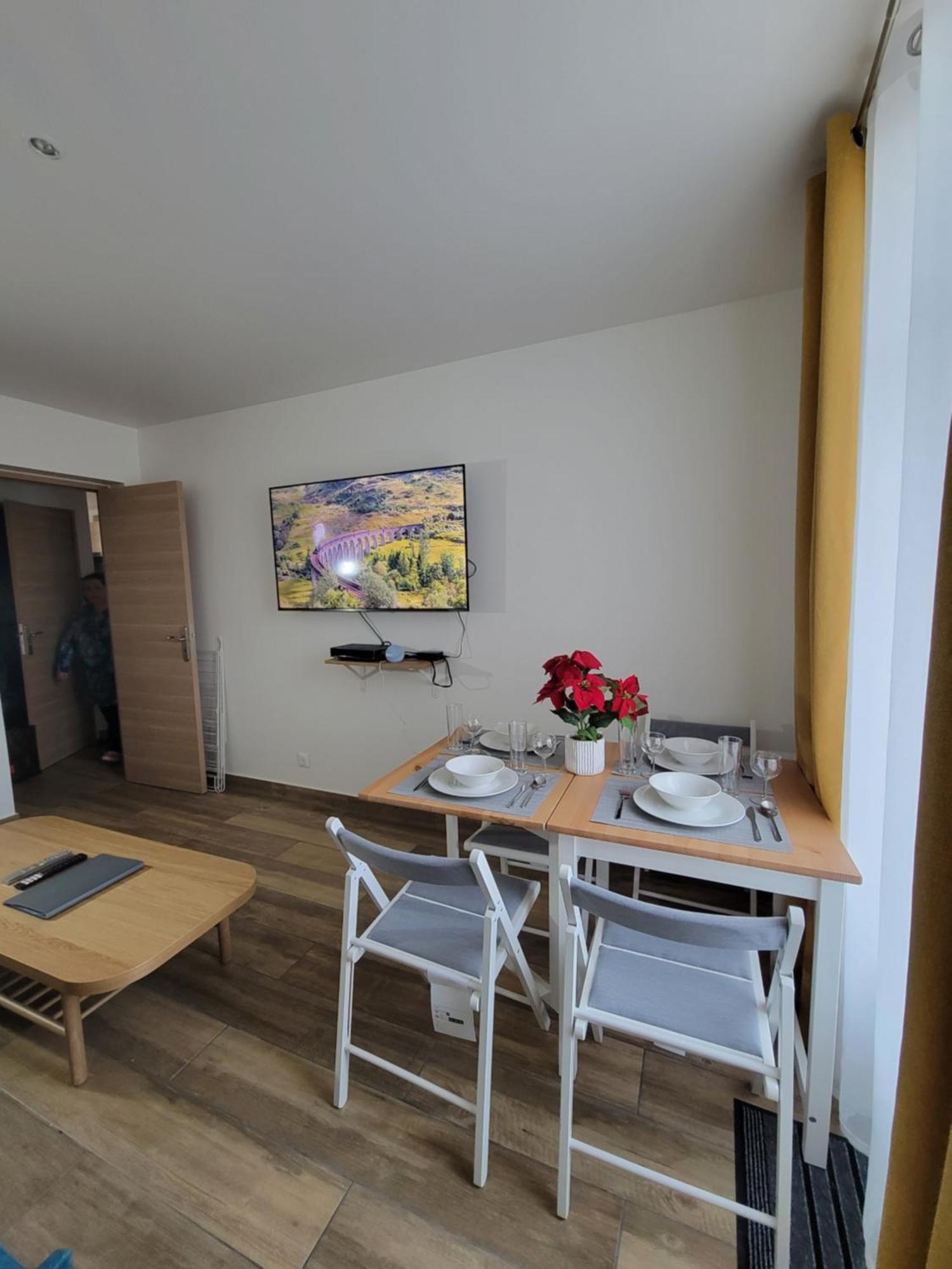 Amazing Apartment A Stone'S Throw From The City Of Lights - Paris クリシー エクステリア 写真