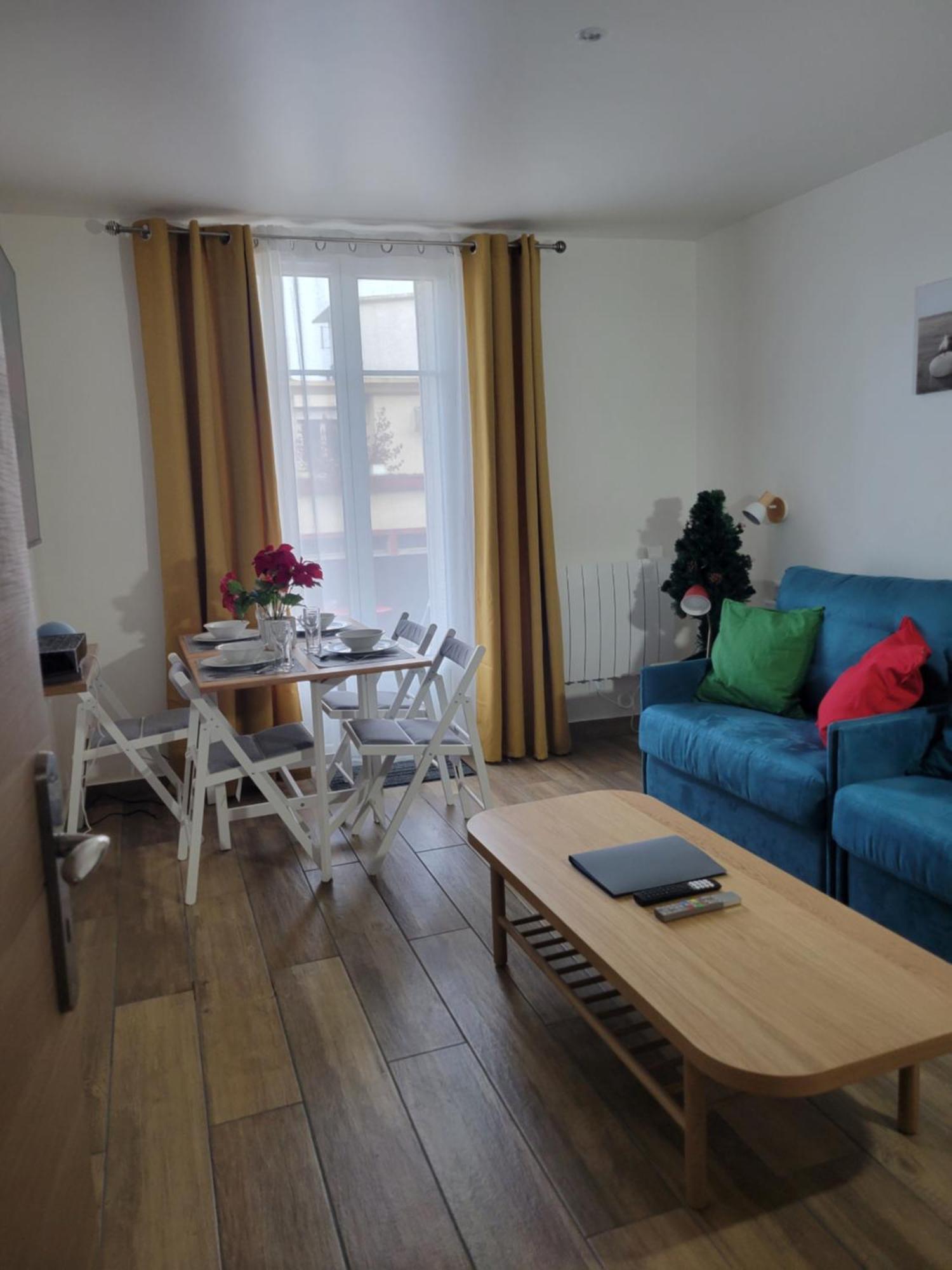 Amazing Apartment A Stone'S Throw From The City Of Lights - Paris クリシー エクステリア 写真